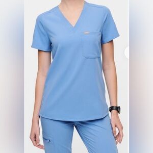 NWot Slim One-Pocket Scrub Top in Core Ceil Blue